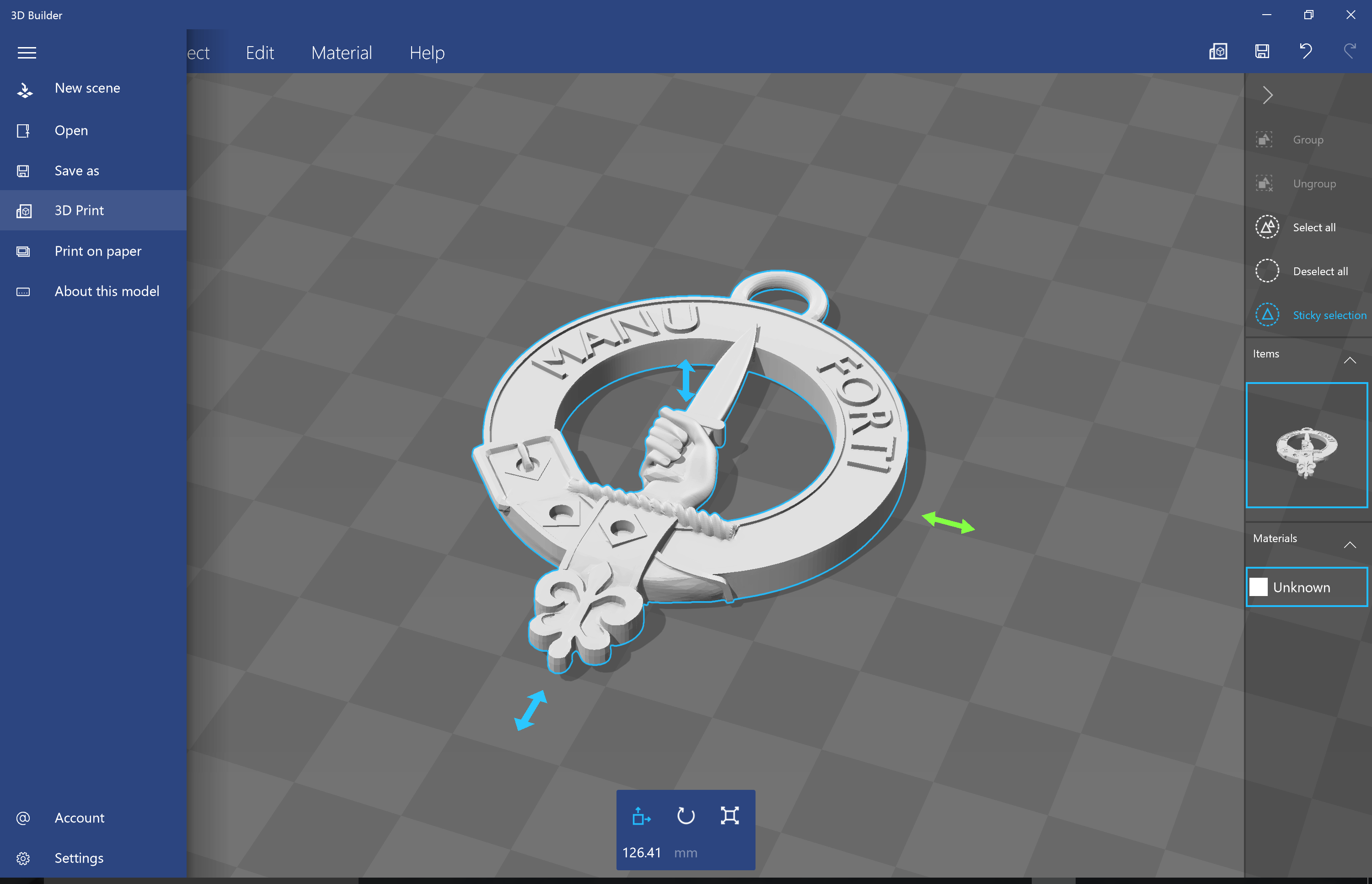 3D Builder with Clan Crest loaded